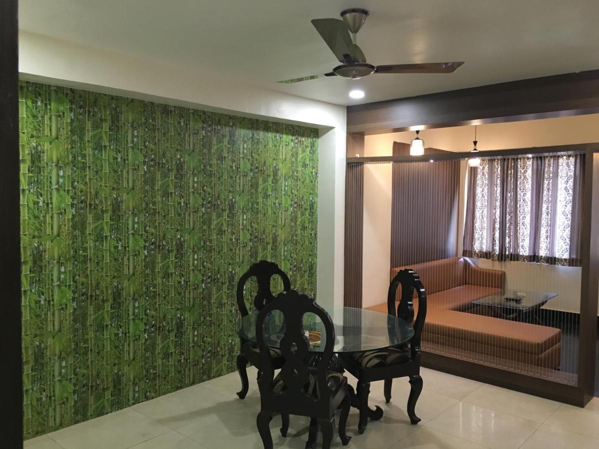 Hotel Grand Arjun Rāipur Exterior foto